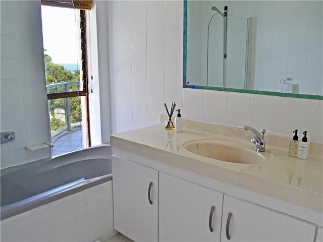 87a6a57e-d2ef-41a0-908d-df7c39c51353