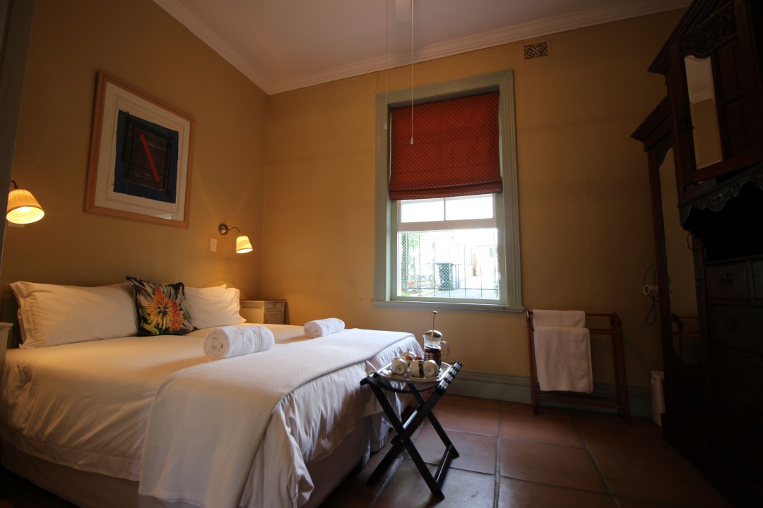 Room 17 main bedroom