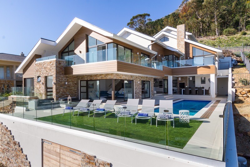 Atlantis-Hout-Bay-Gallery-1