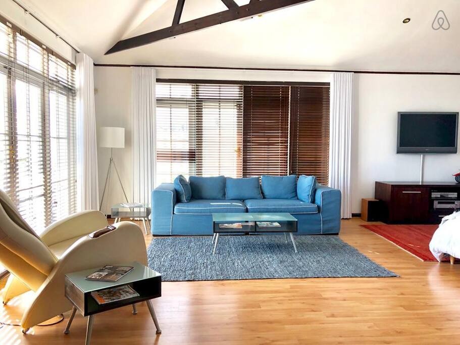 79900728-de01-4d9b-b30a-6e84f642101b