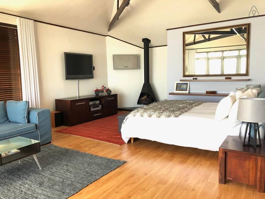 85f61cac-562e-45f3-b3ed-5c2c2c7bc316