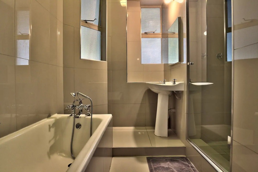 4aa86f36-bbc7-4d0a-8496-cde14c5cdd91