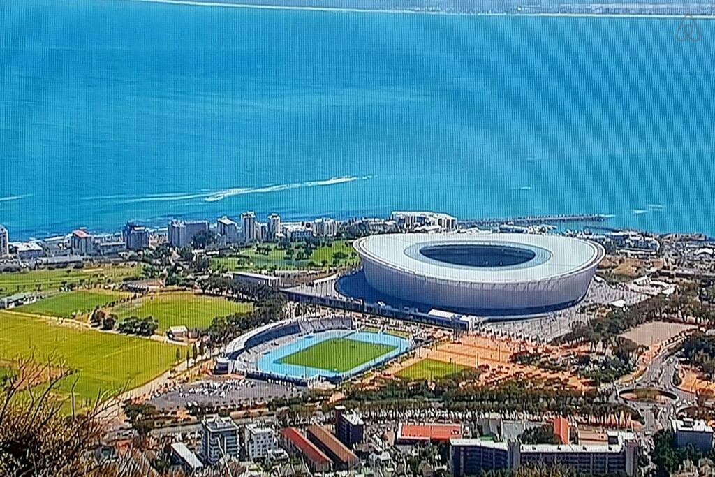 94c8280c-89be-4db2-9770-858acafcd676