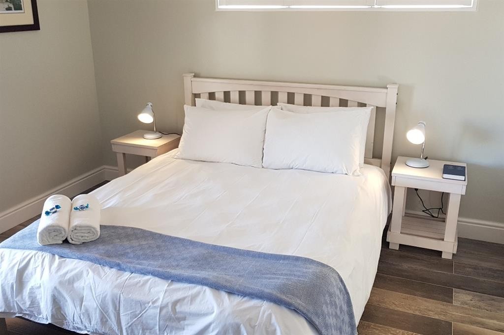 20181121_011439_AM_2nd_Bedroom