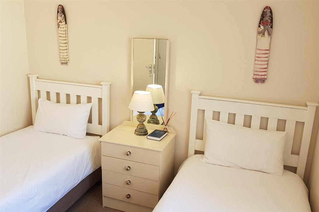 20190322_011541_13_DK_3rd_Bedroom