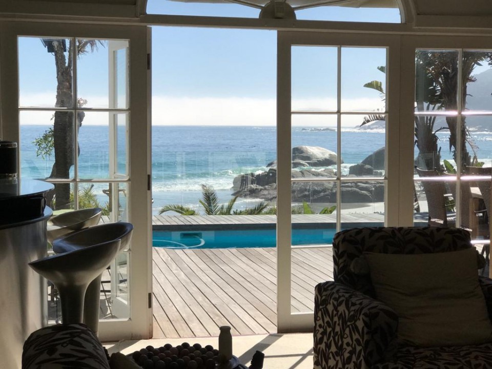 63-Fourth-Beach-Clifton-Bungalow-0