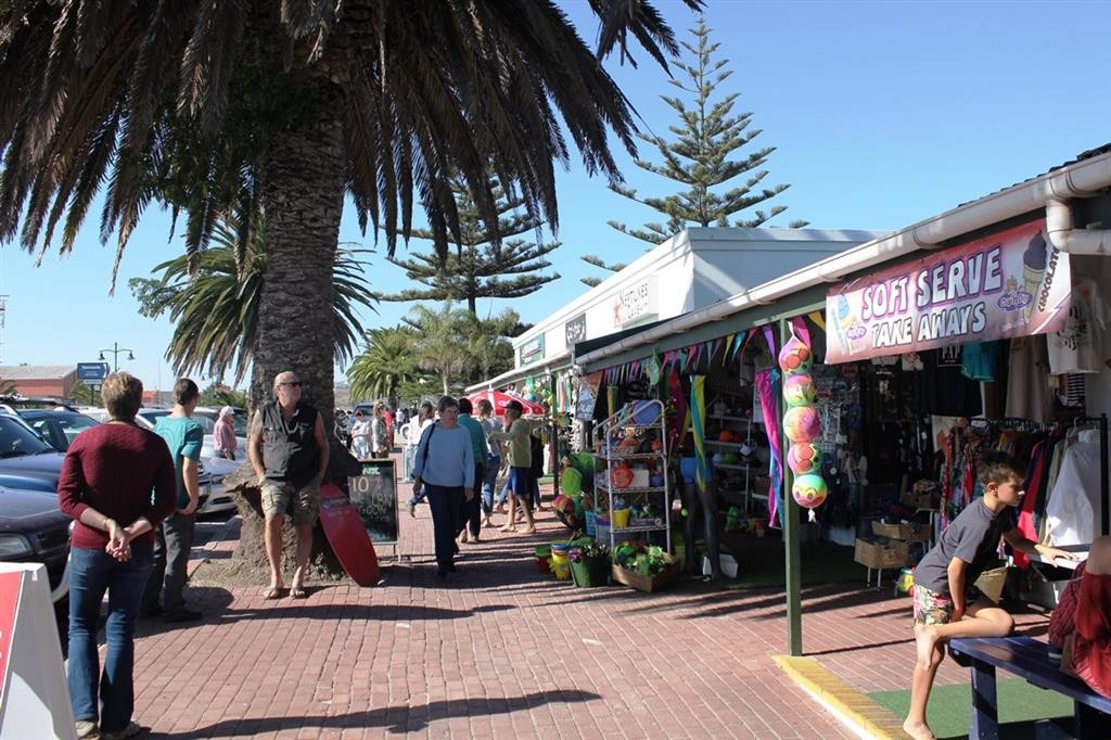 20181102_122201_LBN_Shops_2