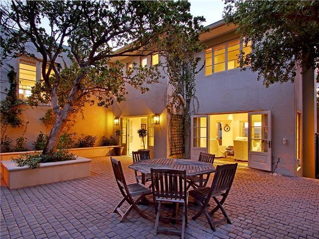 01ada7af-7bca-40d2-8410-0be3841442fc