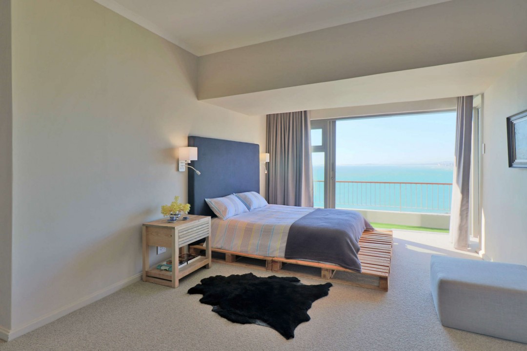 gordons-bay-self-catering-accommodation-18-suikerbossie-05