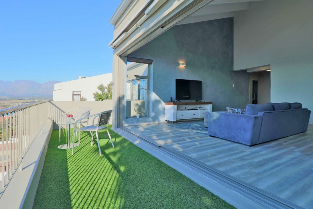 gordons-bay-self-catering-accommodation-18-suikerbossie-21