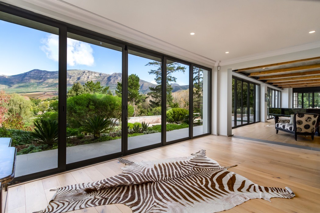 Villa-De-Arte-Constantia-gallery-5