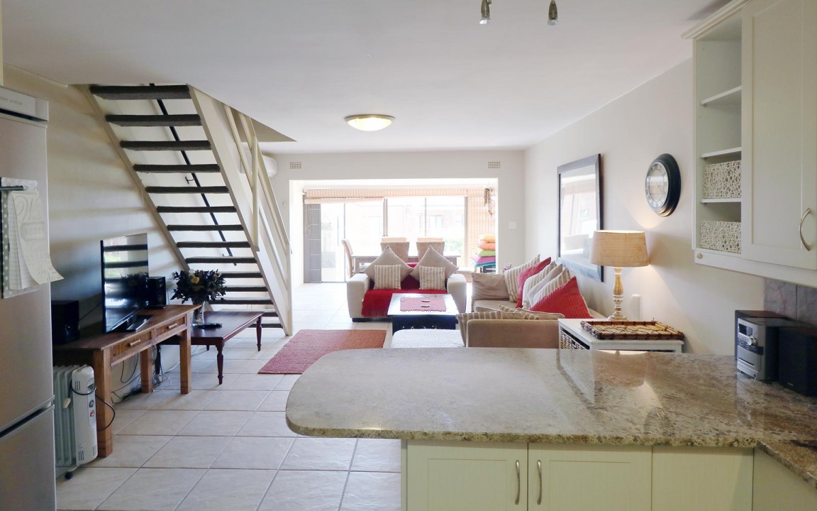 self-catering-accommodation-gordons-bay-milkwood-house-21