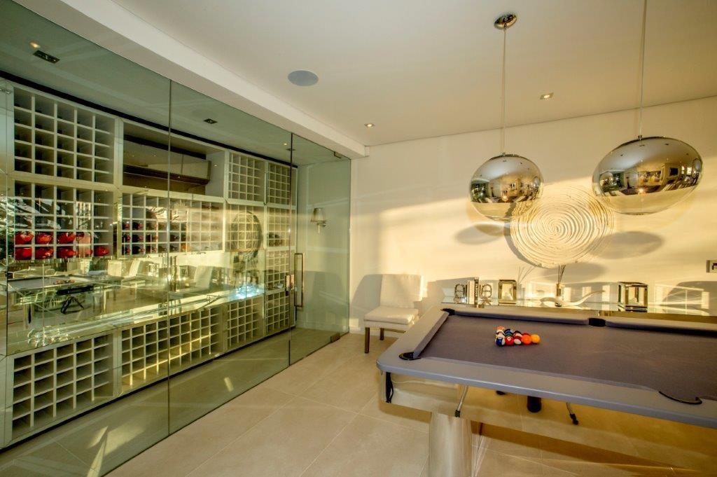 19. Games Room & Wine Cellar