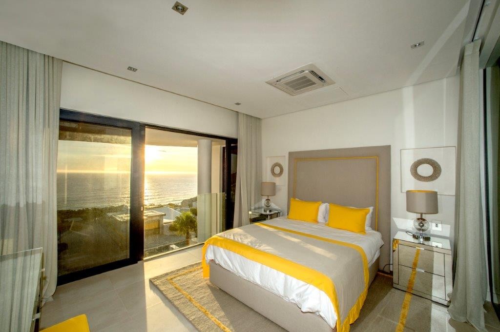 31. Bedroom Suite 4 (2)