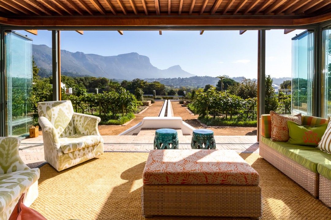 02-Le-Marais-landing-page-photograph-2