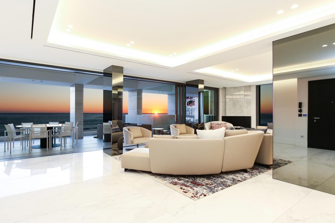 02-Aurum-701-landing-page-photograph-2