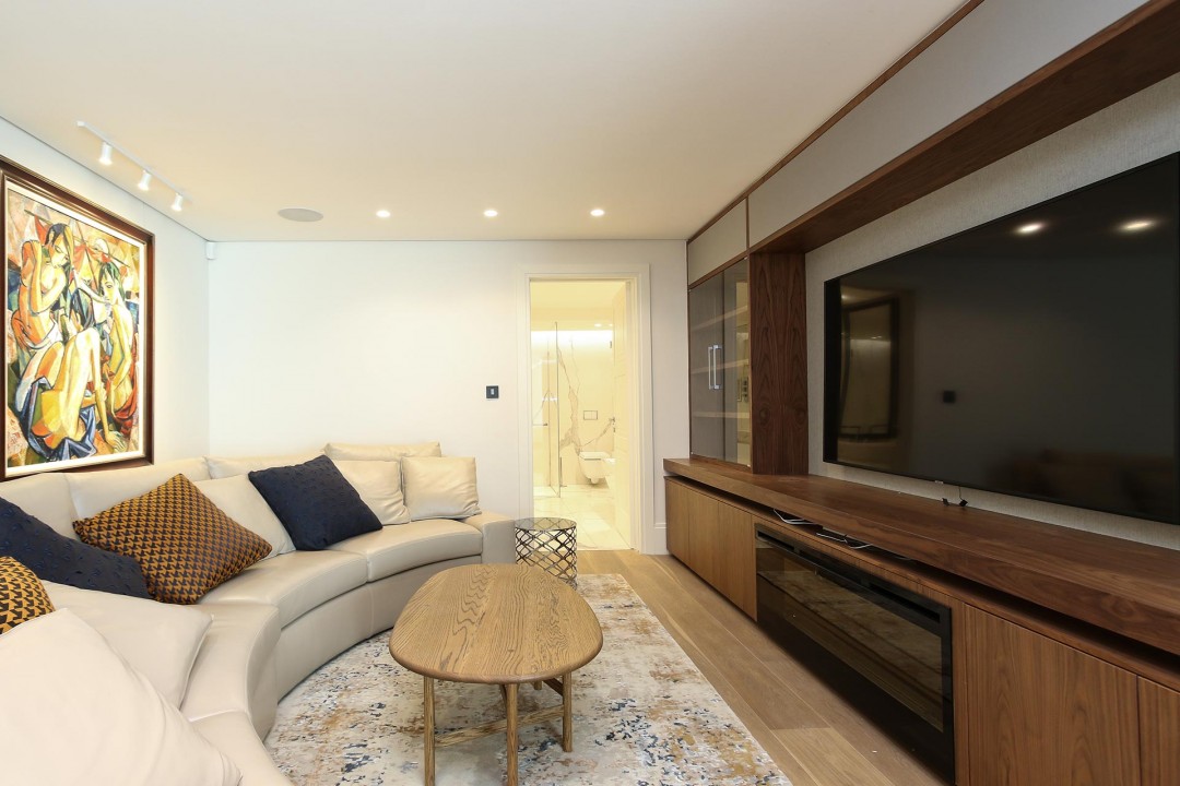 15-Aurum-701-photograph-15