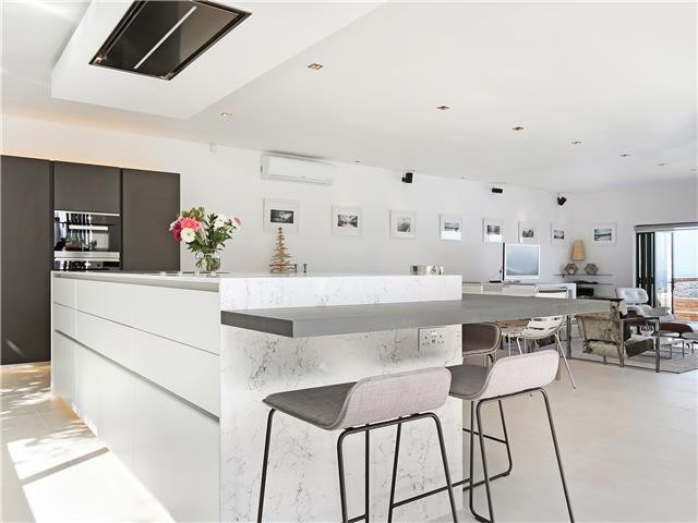 222146b1-f0ce-4736-a3d8-22ea0666cd1e