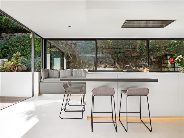 e8fb396b-969f-4aac-8769-e68ac6ba1e89