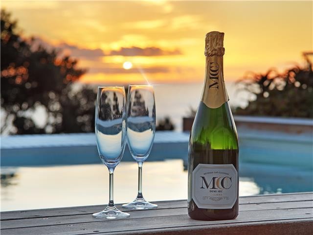 ffa7c8c0-b65b-4288-80d4-5df83d50a79d