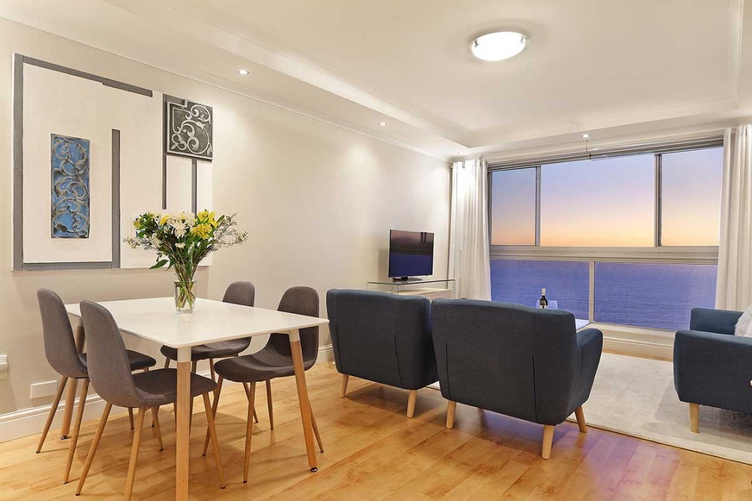 5dc19179c9097793129766