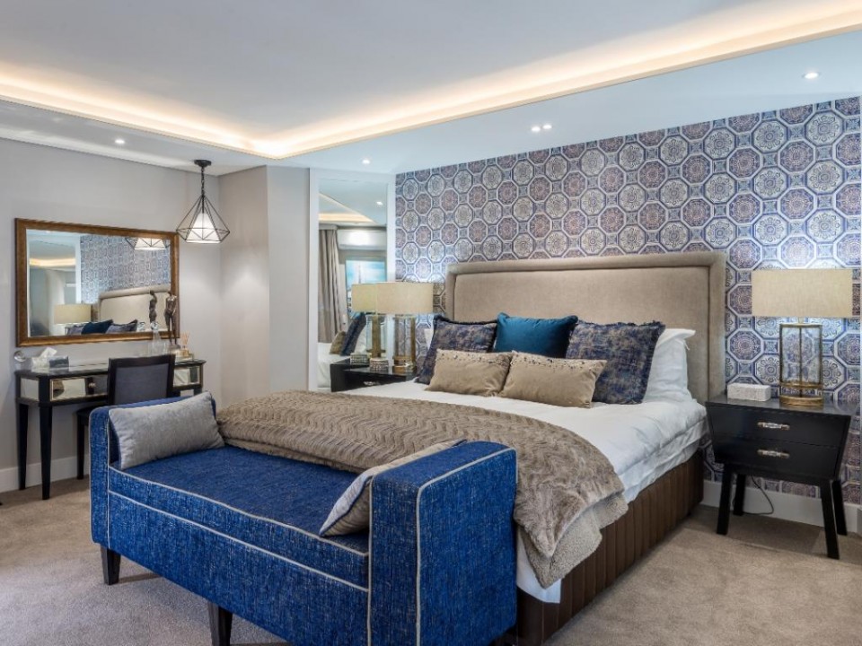 9267cdb6-e0a5-409e-a838-069ffbd51579