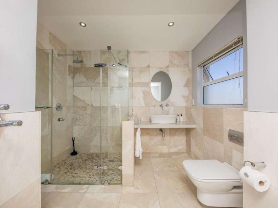 c9f04a51-003e-4fc2-88cc-2d67bd6aa6cd