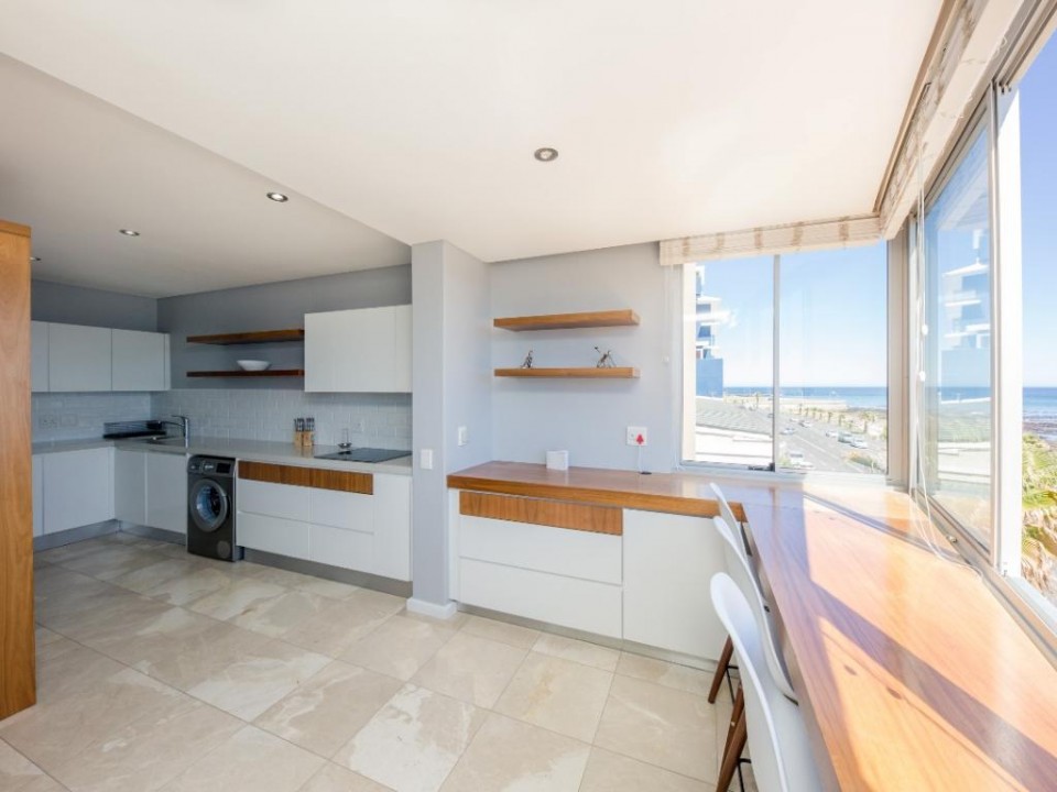 e21ea020-5e50-4042-938b-c45c49a36960