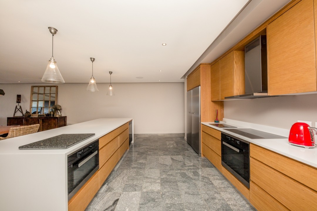 2 Little Glen Views, Camps Bay-003