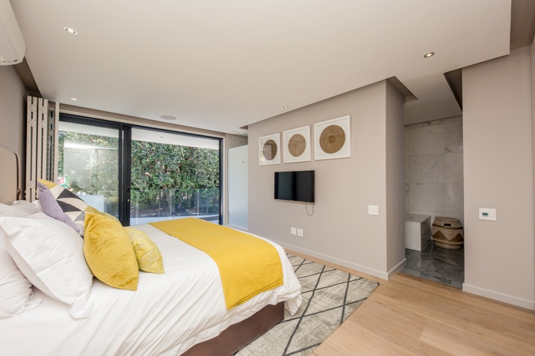 2 Little Glen Views, Camps Bay-024