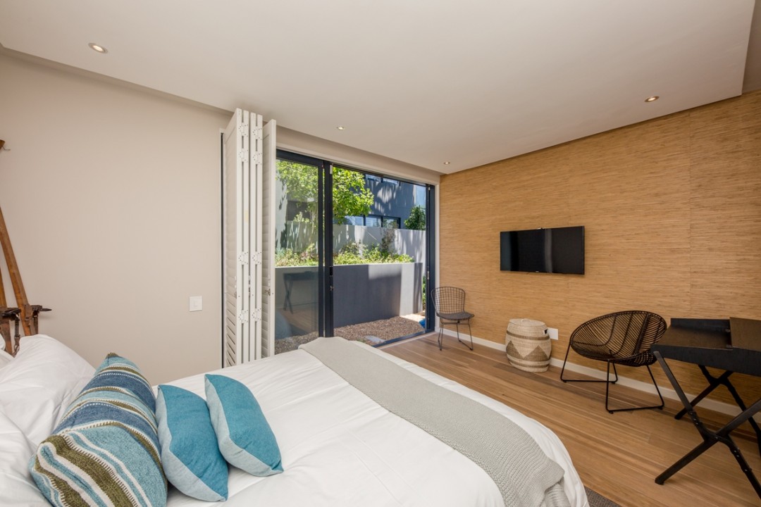 2 Little Glen Views, Camps Bay-044