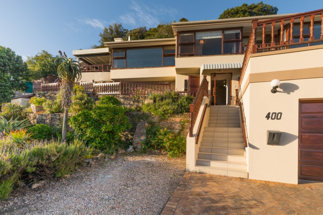 Hello-Garden-Route-400-Waterside-Road-Villa-1