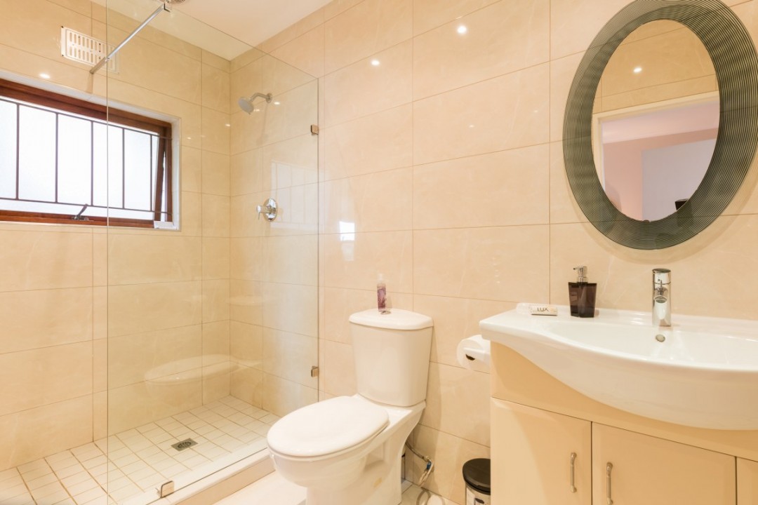 Hello-Garden-Route-400-Waterside-Road-Villa-19