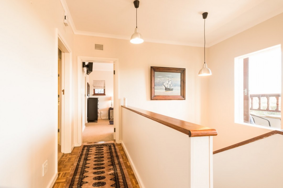 Hello-Garden-Route-400-Waterside-Road-Villa-20