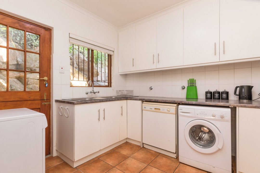 Hello-Garden-Route-400-Waterside-Road-Villa-26