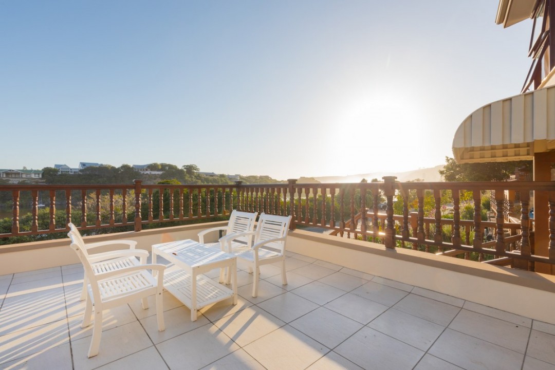 Hello-Garden-Route-400-Waterside-Road-Villa-5