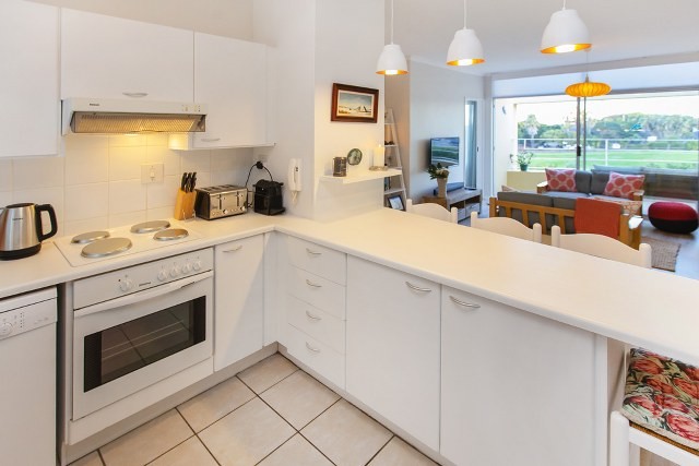 Hello-Garden-Route-Lazur-Holiday-Apartment-Wilderness-10