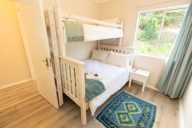 Hello-Garden-Route-Lazur-Holiday-Apartment-Wilderness-4