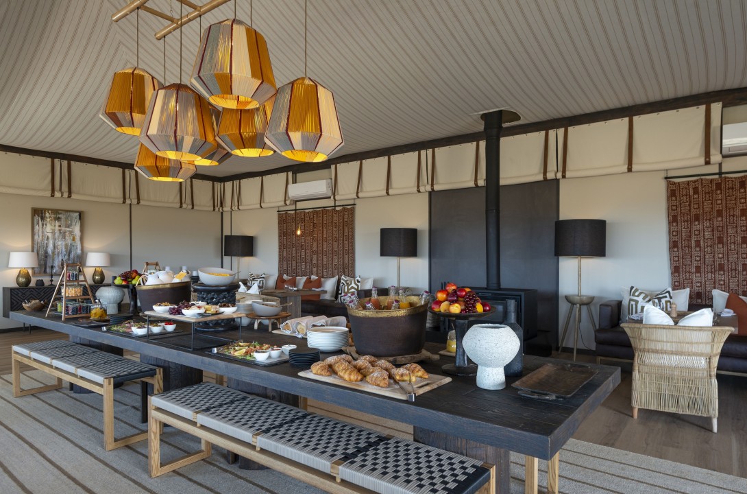 sd_breakfast__dining_room