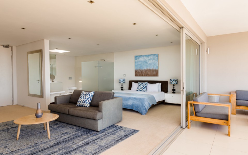 3B-Finchley-bedroom-1-and-bathroom-960x601_c