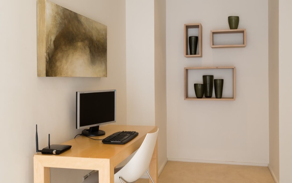 villa-rental-vacation-home-cape-town-camps-bay-finchley-LIVING07-960x601_c