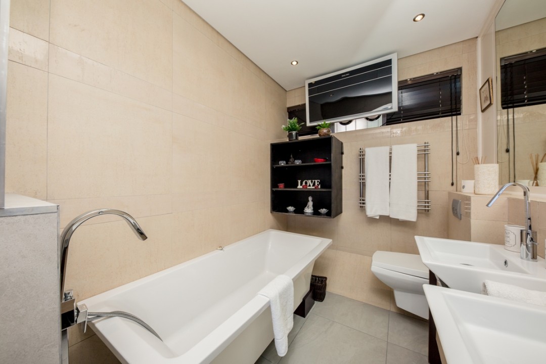 Benoa, Isadore Cohen Place, Bakoven-011