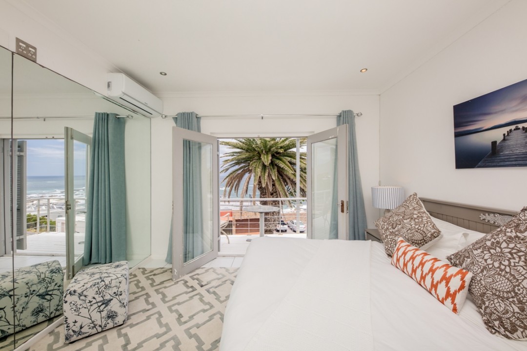 Unit 2 Indigo Bay, Camps Bay-003