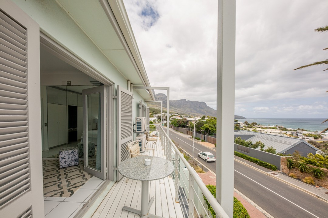 Unit 2 Indigo Bay, Camps Bay-005