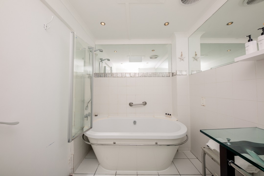 Unit 2 Indigo Bay, Camps Bay-012