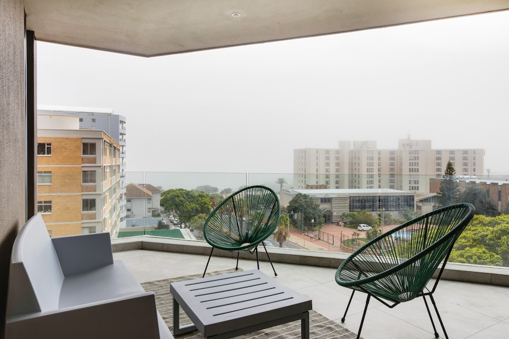 Apartments-with-Security-in-Sea-Point