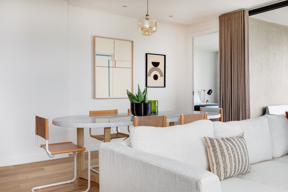 Brand-new-apartment-for-rent-byt-Sea-Point-Promenade