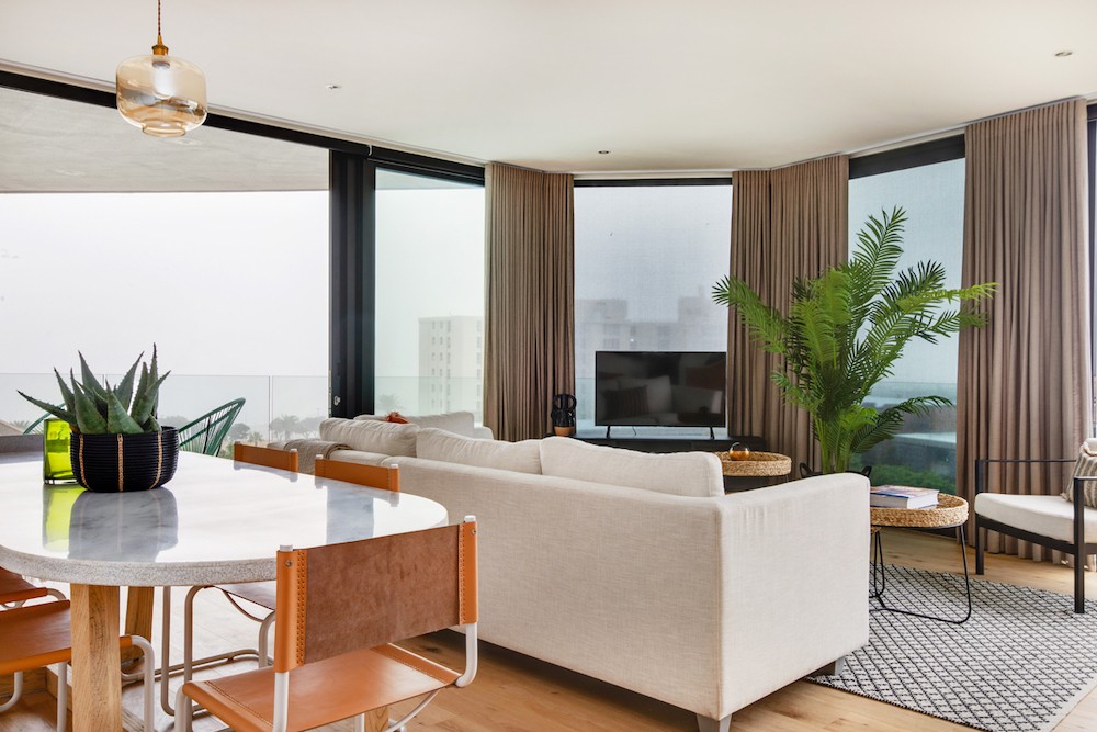 Sea-Point-Apartment-Rentals-with-security