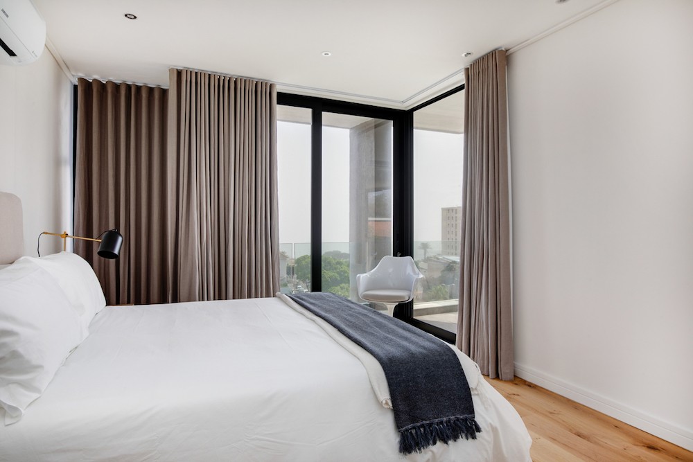 Serviced-apartment-sea-point