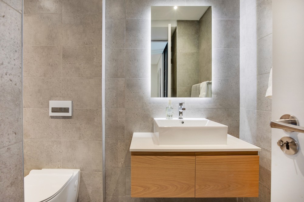 2-bedroom-apartment-Sea-Point-1